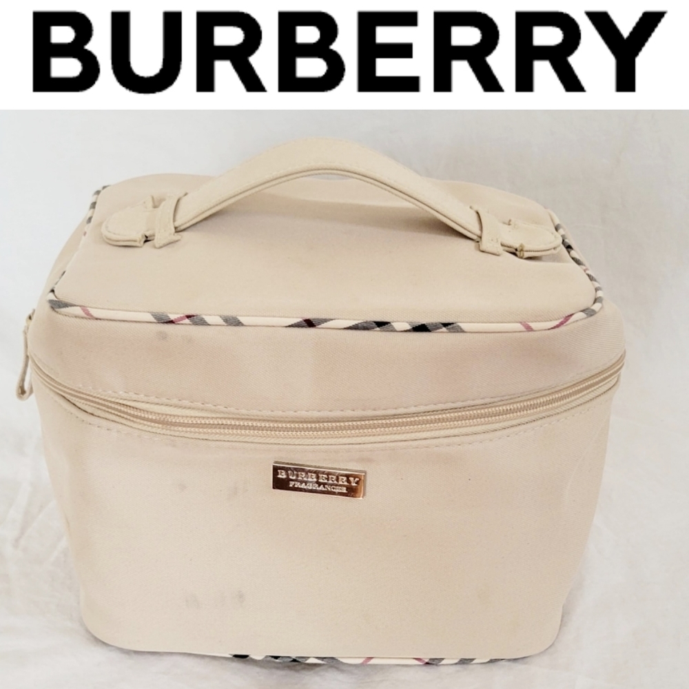 BURBERRY Makeup Bag